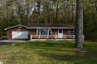 2645 E Us-23 East Tawas, MI 48730