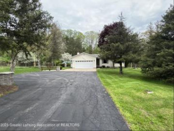 13451 Beardslee Road Perry, MI 48872