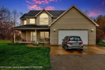 8206 Mockingbird Lane Eaton Rapid, MI 48827