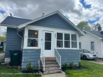 2213 Forest Avenue Lansing, MI 48910