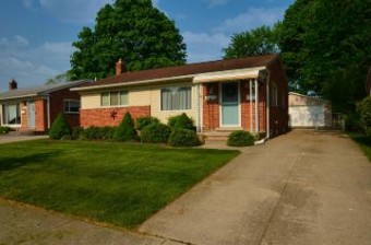 29354 Mark Avenue Madison Heights, MI 48071