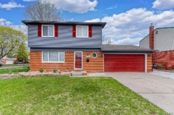 36698 Rolf Street Westland, MI 48186