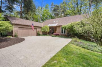 8134 Fawn Valley Drive Clarkston, MI 48348