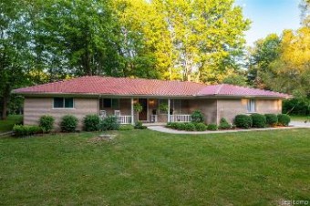 4317 Lake George Road Dryden, MI 48428