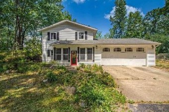 8784 River Valley Road Brighton, MI 48116