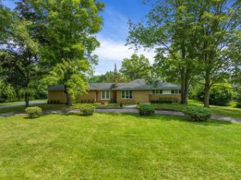 31894 W Bell Vine Trail Beverly Hills, MI 48025