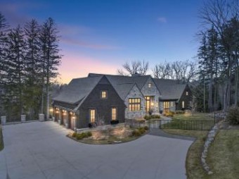 649 Edgemere Bloomfield Hills, MI 48304