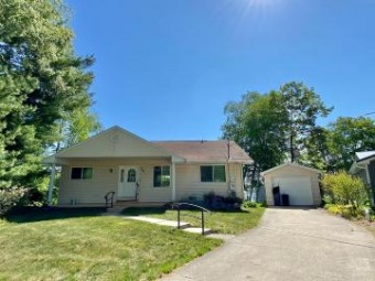 7941 Peninsular Drive Farwell, MI 48622