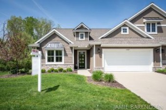 6737 Creekside View Drive Se Grand Rapids, MI 49508