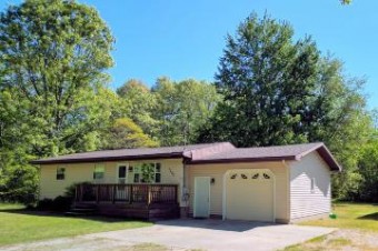 3180 S Wolf Lake Road Fruitport, MI 49415