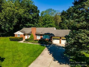 920 Vesper Road Ann Arbor, MI 48103