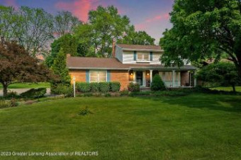 6054 Skyline Drive East Lansing, MI 48823