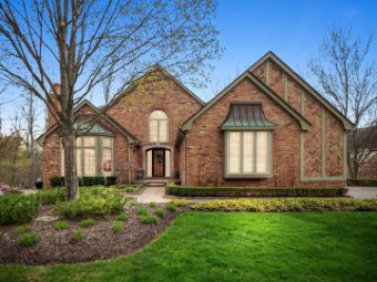 780 Windemere Court Bloomfield Hills, MI 48304