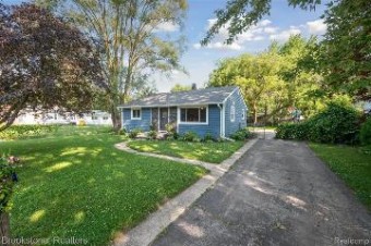 7579 Nichols Street Utica, MI 48317