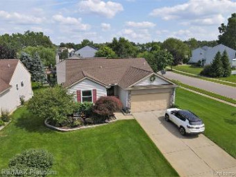 1816 Andover Boulevard Howell, MI 48843