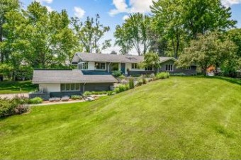 25838 Hersheyvale Drive Franklin, MI 48025