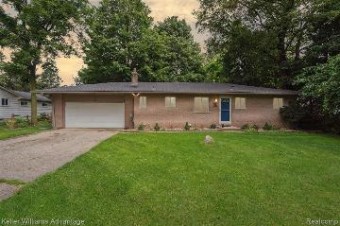 1116 W Livingston Road Highland, MI 48357