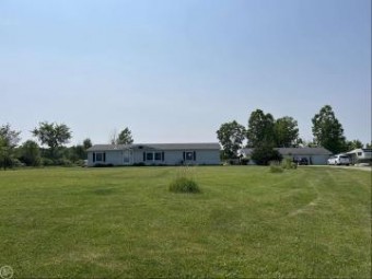 6170 Cribbins Croswell, MI 48442