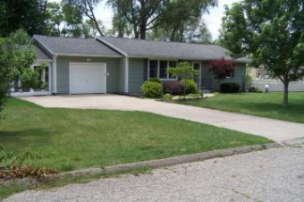 405 Fairfield Drive Dowagiac, MI 49047