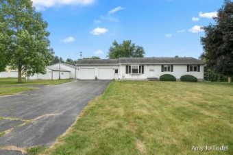 588 E David Highway Ionia, MI 48846