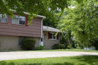 802 Weaver Avenue Kalamazoo, MI 49006