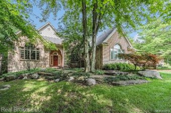 1380 Deer Path Trail Oxford, MI 48371