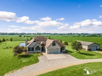 7475 Hendricks Blissfield, MI 49228