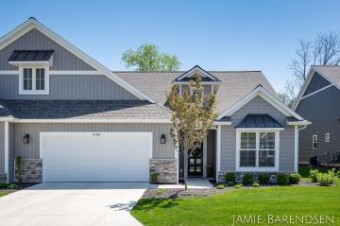 6768 Creekside View Drive Se Grand Rapids, MI 49508