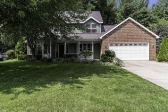 2077 Woodlark Drive Holland, MI 49424