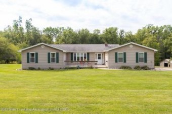 11205 Scipio Highway Vermontville, MI 49096