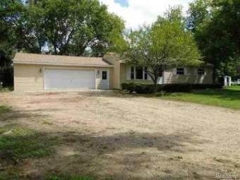 3096 Merle Drive Columbiaville, MI 48421