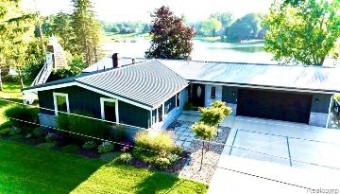 4868 Apache Path Owosso, MI 48867