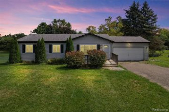 11137 Terrace View Drive Whitmore Lake, MI 48189