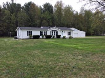 2875 E Burt Burt, MI 48417