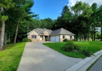 732 Blossomwood Clare, MI 48617