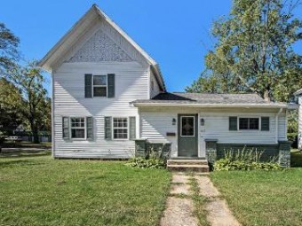 415 N Front Street Dowagiac, MI 49047