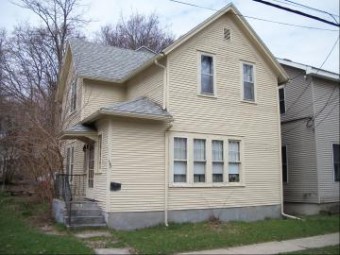 107 Luton Avenue Se Grand Rapids, MI 49506