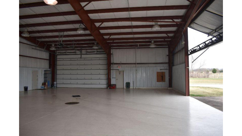 2509 Commercial Dr Waupaca, WI 54981 by Red Key Real Estate, Inc $749,000