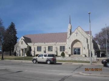 5229 N 51st Blvd, Milwaukee, WI 53218-3302