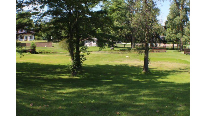 LT0 Evergreen Dr Plymouth, WI 53073 by RE/MAX Universal $125,000