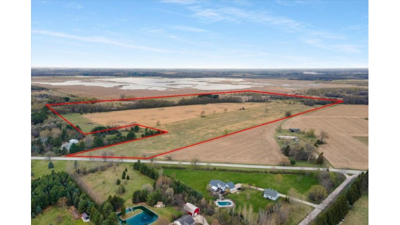 W382S2728 County Road Z - Ottawa, WI 53118 by Compass RE WI-Tosa $1,170,000