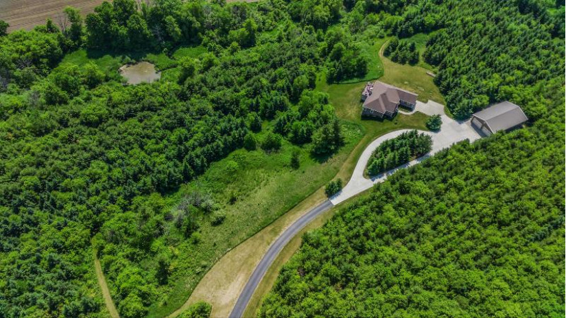 N5194 Blue Valley Rd Herman, WI 53027 by Emmer Real Estate Group $1,495,000