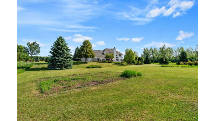 W4344 Carl Dr Taycheedah, WI 54937 by First Weber-Fond du Lac $799,900