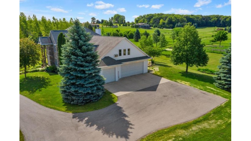 W4344 Carl Dr Taycheedah, WI 54937 by First Weber-Fond du Lac $799,900