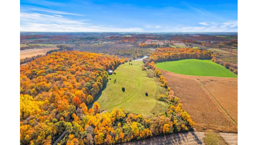 W1851 Creek Rd Ashippun, WI 53066 by Mahler Sotheby's International Realty $3,900,000