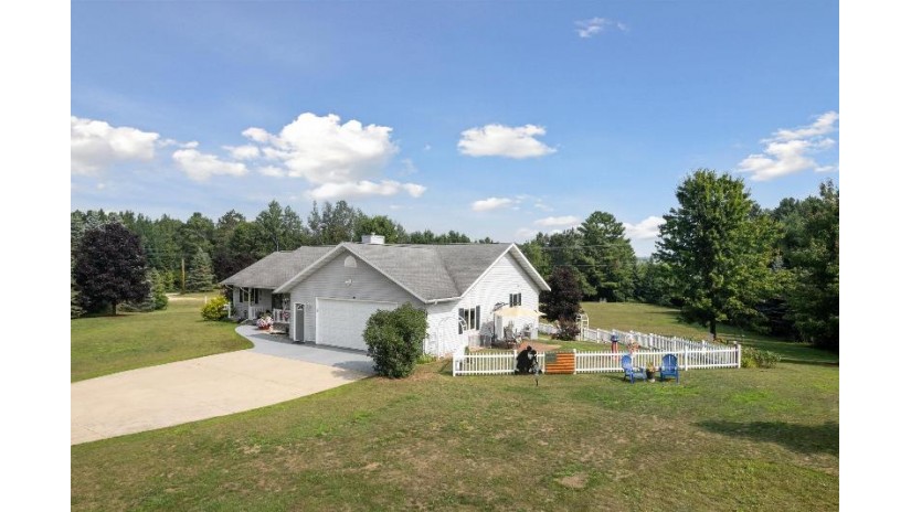 N6730 Balsam Row Rd Wescott, WI 54166 by RE/MAX North Winds Realty, LLC $460,000