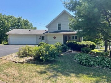 1045 Defreese St, Viroqua, WI 54665