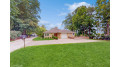 817 N Knoll Ln Lake Geneva, WI 53147 by MELGES Real Estate, LLC $1,115,298