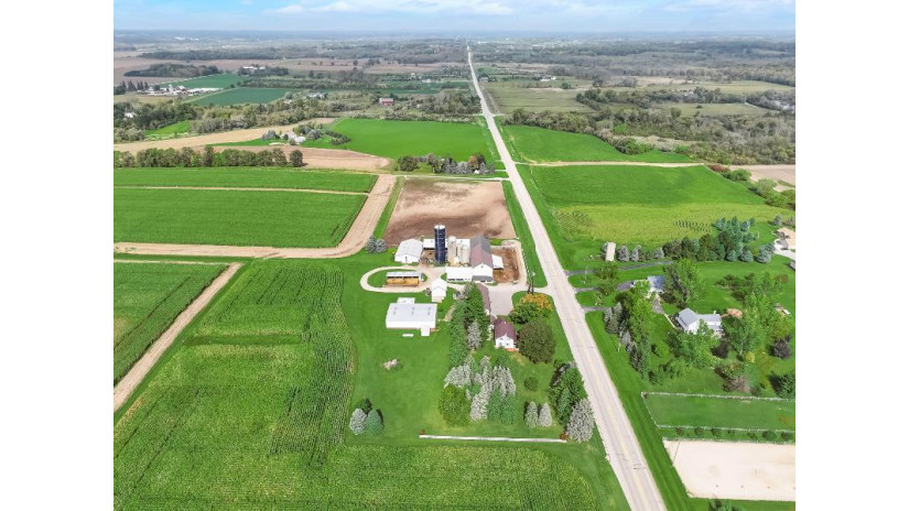 7535 County Highway M - Farmington, WI 53090 by Lannon Stone Realty LLC $850,000