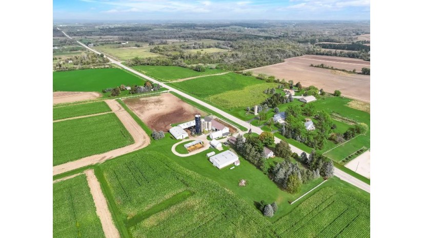 7535 County Highway M - Farmington, WI 53090 by Lannon Stone Realty LLC $850,000